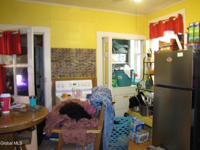 413 5th Avenue, Troy, NY 12182