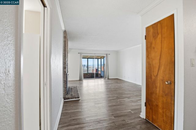 931 N Camino Alto Drive, Vallejo, CA 94589