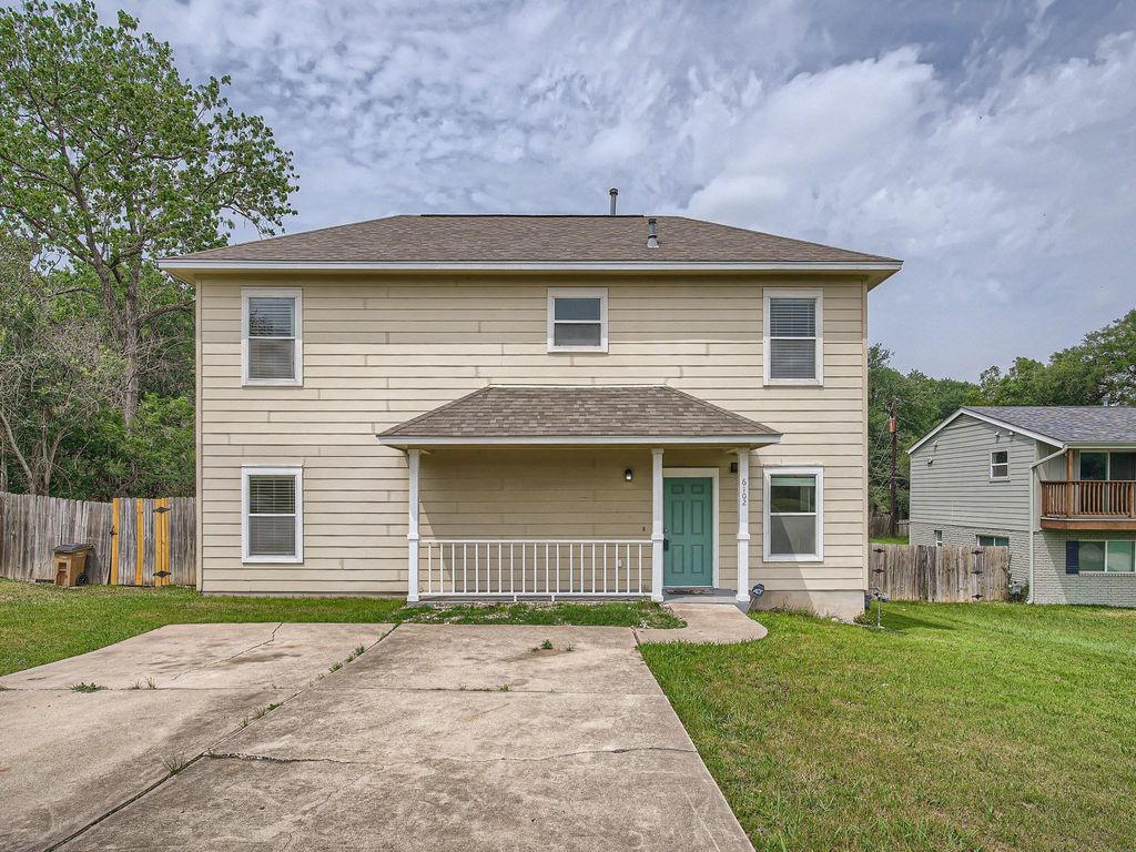 6102 Reicher DR, Austin, TX 78723