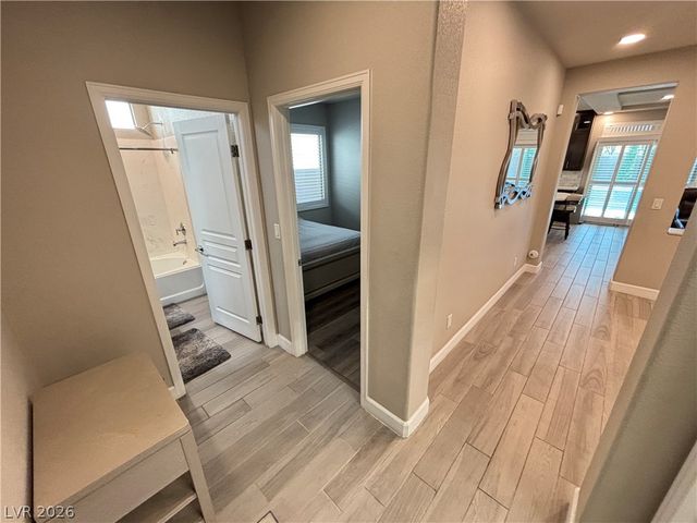 11194 Formosa Springs Court, Las Vegas, NV 89183