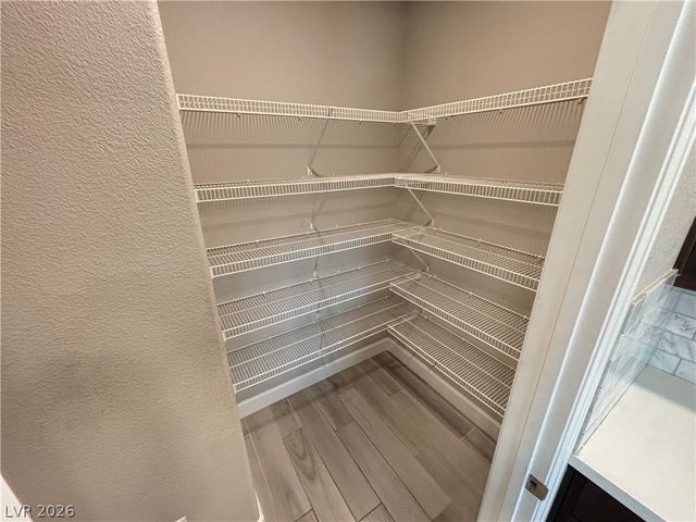 11194 Formosa Springs Court, Las Vegas, NV 89183