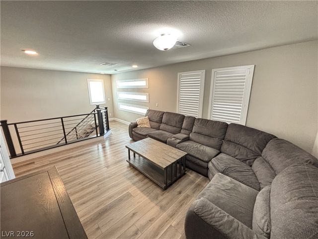 11194 Formosa Springs Court, Las Vegas, NV 89183