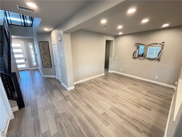 11194 Formosa Springs Court, Las Vegas, NV 89183
