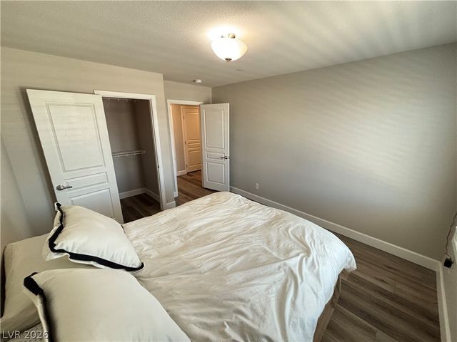 11194 Formosa Springs Court, Las Vegas, NV 89183