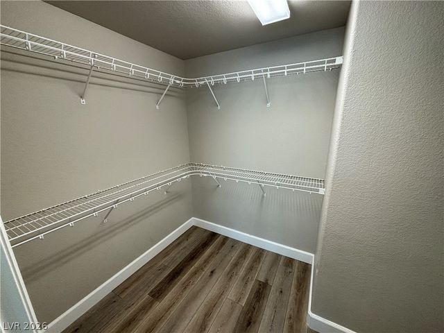 11194 Formosa Springs Court, Las Vegas, NV 89183