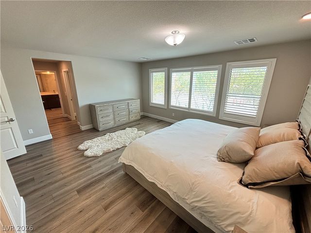 11194 Formosa Springs Court, Las Vegas, NV 89183