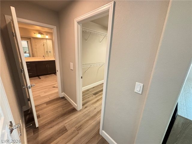 11194 Formosa Springs Court, Las Vegas, NV 89183