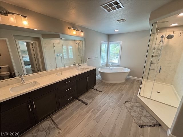 11194 Formosa Springs Court, Las Vegas, NV 89183