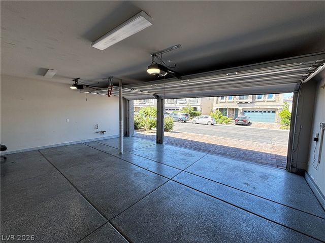 11194 Formosa Springs Court, Las Vegas, NV 89183