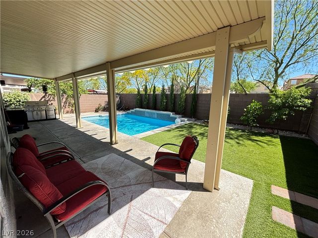 11194 Formosa Springs Court, Las Vegas, NV 89183