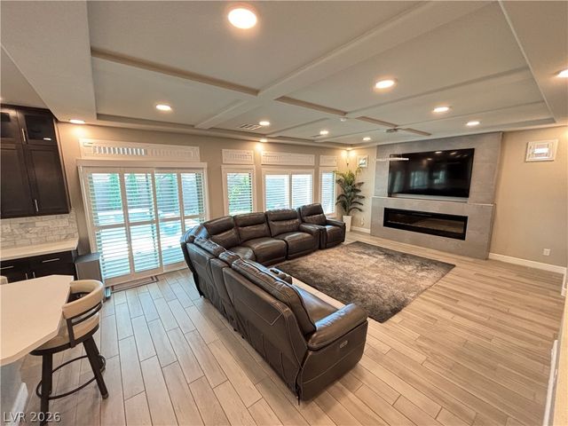 11194 Formosa Springs Court, Las Vegas, NV 89183