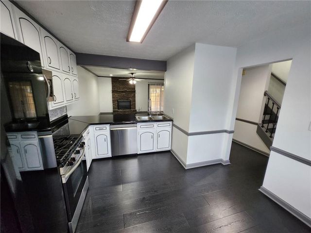 8173 Canyon Forge Drive, Riverdale, GA 30274