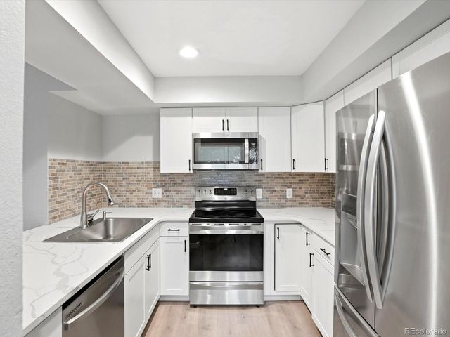 2618 S Xanadu Way A, Aurora, CO 80014