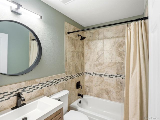 2618 S Xanadu Way A, Aurora, CO 80014