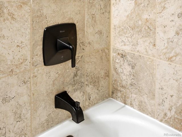 2618 S Xanadu Way A, Aurora, CO 80014