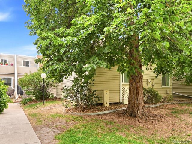 2618 S Xanadu Way A, Aurora, CO 80014