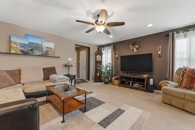 1484 ASTOR CRK, New Braunfels, TX 78130