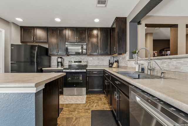 1484 ASTOR CRK, New Braunfels, TX 78130