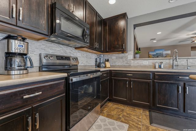 1484 ASTOR CRK, New Braunfels, TX 78130