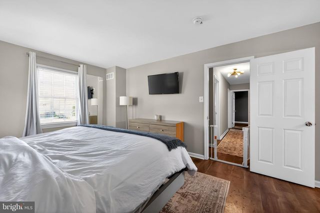 21 HUNTINGDON WAY, Sewell, NJ 08080