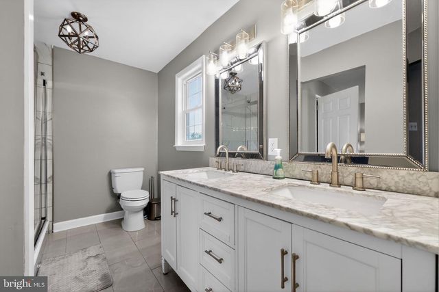 21 HUNTINGDON WAY, Sewell, NJ 08080