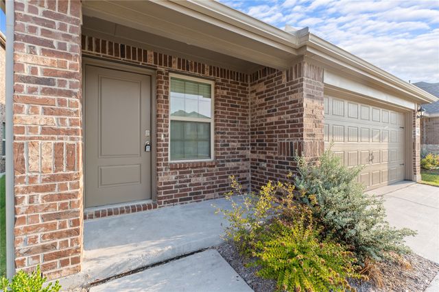 1018 Stones Throw Drive, Princeton, TX 75407