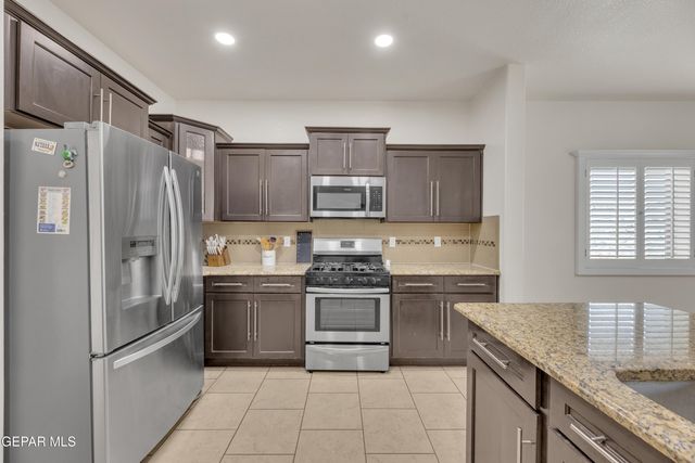 13483 BRADFORD Street, Horizon City, TX 79928