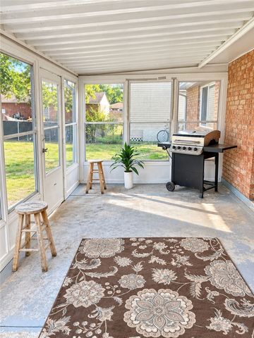 2403 New Castle Drive, Troy, OH 45373
