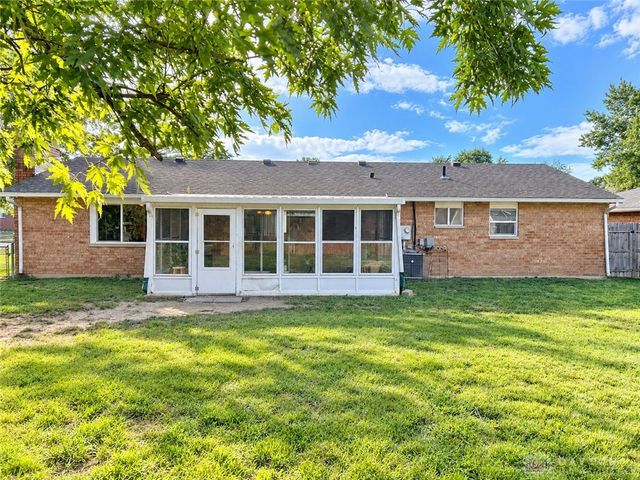 2403 New Castle Drive, Troy, OH 45373