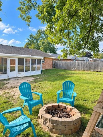 2403 New Castle Drive, Troy, OH 45373