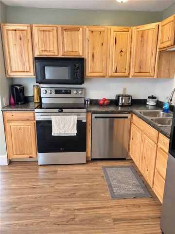 2403 New Castle Drive, Troy, OH 45373