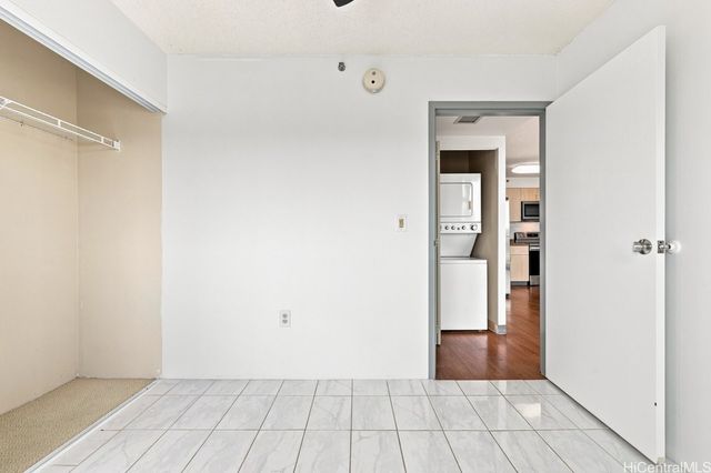 94-302 Paiwa Street 902, Waipahu, HI 96797