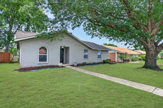 903 Grassy Glen Drive, Allen, TX 75002