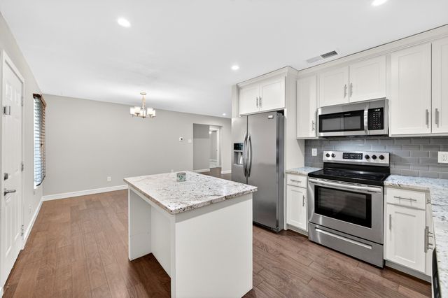 903 Grassy Glen Drive, Allen, TX 75002