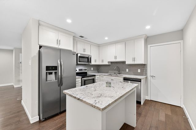 903 Grassy Glen Drive, Allen, TX 75002