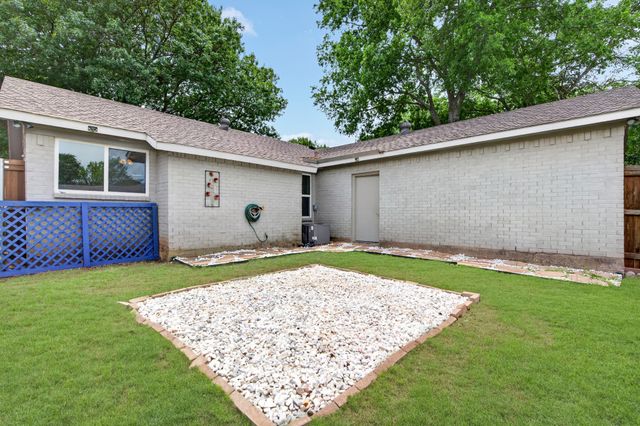 903 Grassy Glen Drive, Allen, TX 75002