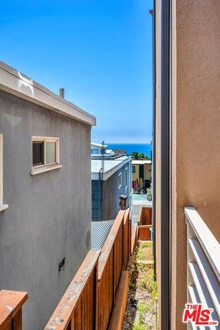 308 Gull Street, Manhattan Beach, CA 90266