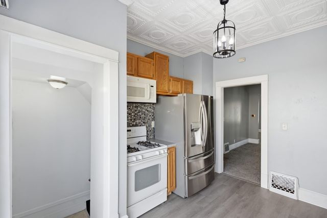 2123 Leclaire Street, Davenport, IA 52803