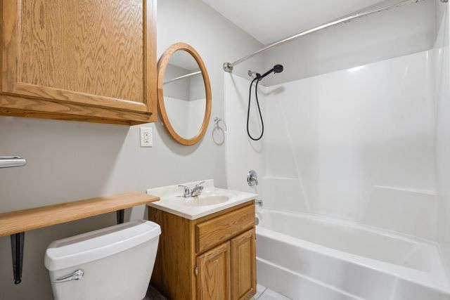 2123 Leclaire Street, Davenport, IA 52803