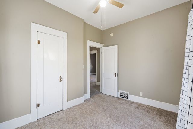 2123 Leclaire Street, Davenport, IA 52803