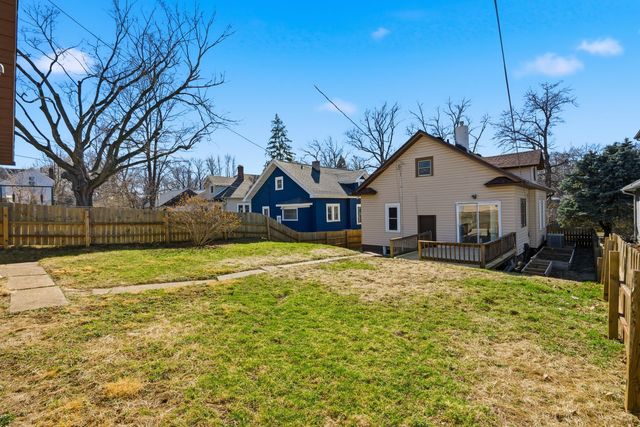 2123 Leclaire Street, Davenport, IA 52803