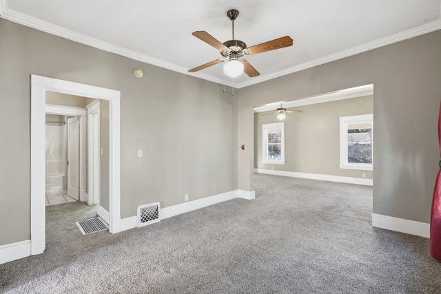 2123 Leclaire Street, Davenport, IA 52803