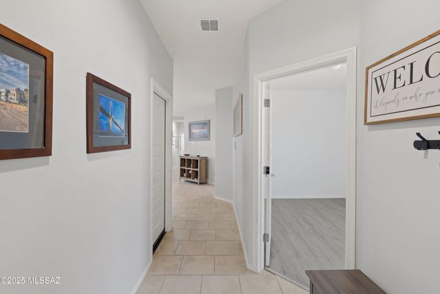 10213 N Leopard Gecko Terrace, Marana, AZ 85653