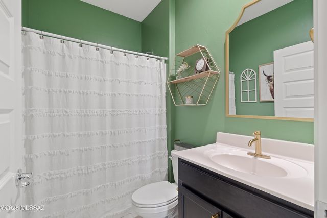 10213 N Leopard Gecko Terrace, Marana, AZ 85653