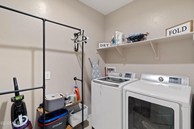 10213 N Leopard Gecko Terrace, Marana, AZ 85653