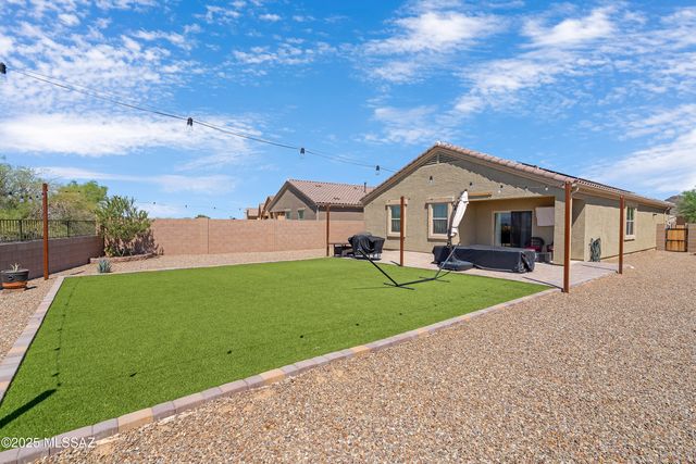 10213 N Leopard Gecko Terrace, Marana, AZ 85653