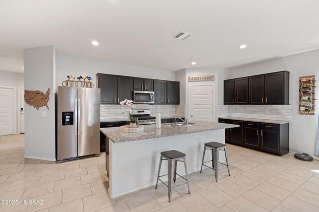 10213 N Leopard Gecko Terrace, Marana, AZ 85653