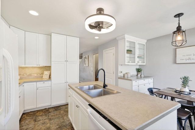 7322 Mockingbird Lane, Middleton, WI 53562