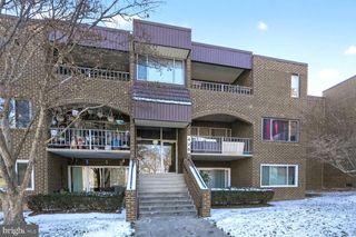 426 GIRARD ST #160, Gaithersburg, MD 20877