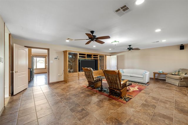 2029 Speegleville Road, Woodway, TX 76712